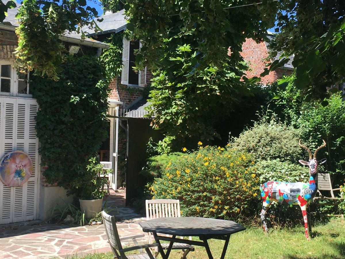 Villa La Boheme Deauville Exterior foto